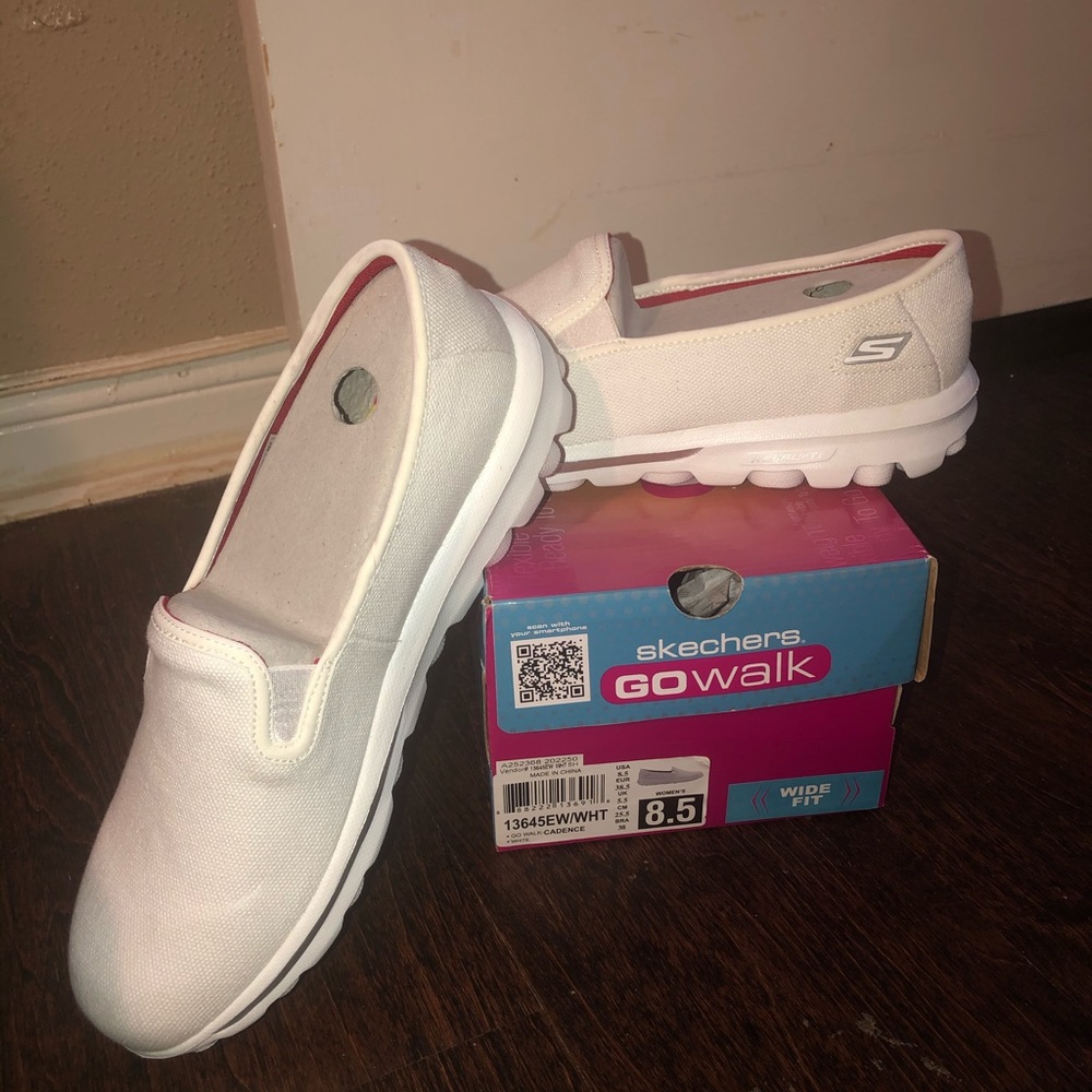 Sketchers size 8.5